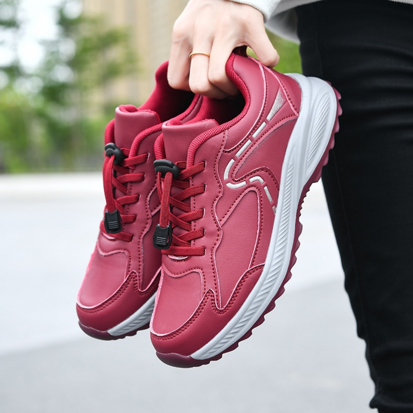 Aerofoot™ Women’s Casual Walking Shoes